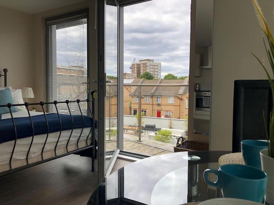 Studio Apartment Opposite Shoreditch Park Лондон Экстерьер фото