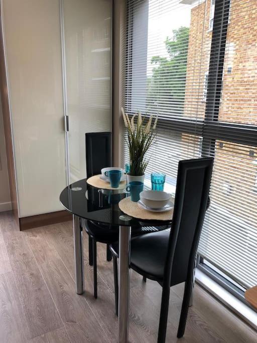 Studio Apartment Opposite Shoreditch Park Лондон Экстерьер фото