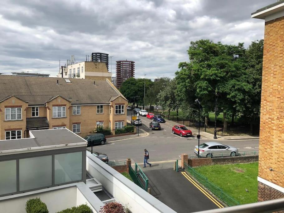 Studio Apartment Opposite Shoreditch Park Лондон Экстерьер фото