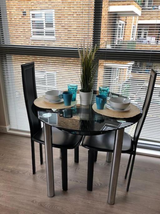 Studio Apartment Opposite Shoreditch Park Лондон Экстерьер фото