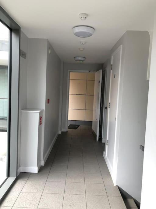 Studio Apartment Opposite Shoreditch Park Лондон Экстерьер фото