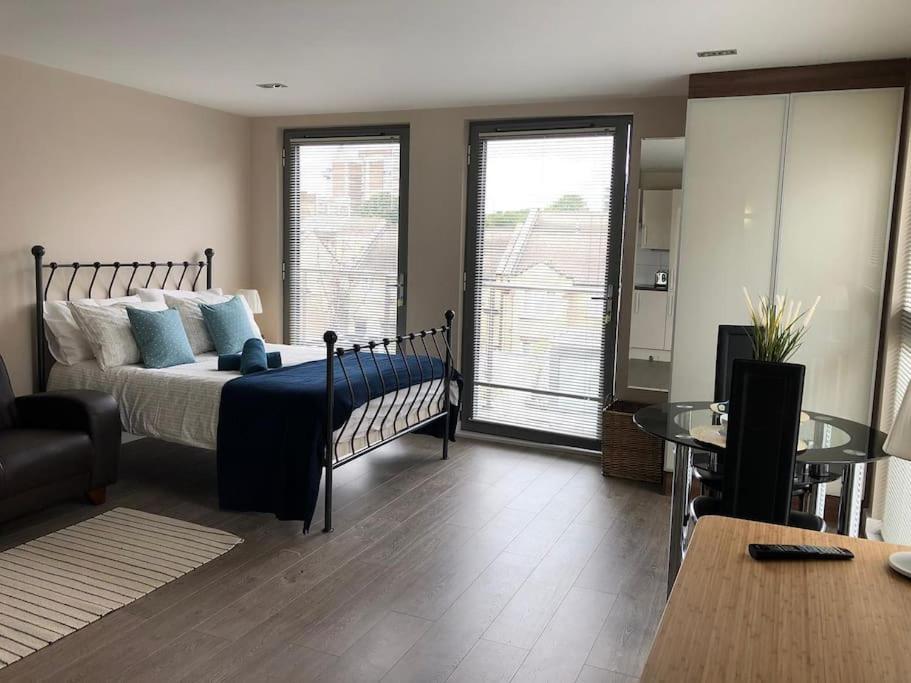 Studio Apartment Opposite Shoreditch Park Лондон Экстерьер фото